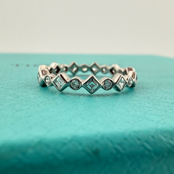 RARE Tiffany & Co. Diamond Jazz Eternity Ring in Platinum Size 5 - Picture 1 of 8
